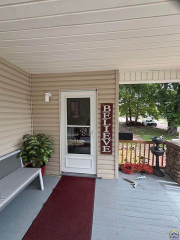 611 SW Fillmore ST, Topeka, KS 66606