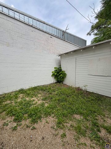 611 SW Fillmore ST, Topeka, KS 66606