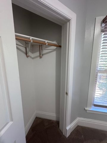 4358 W Washington Boulevard 204, Chicago, IL 60624