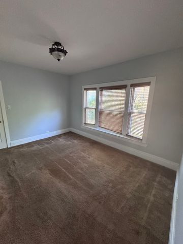 4358 W Washington Boulevard 204, Chicago, IL 60624