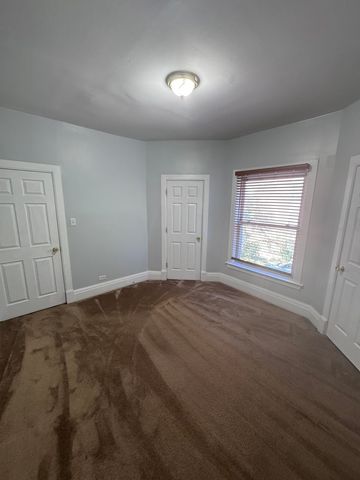 4358 W Washington Boulevard 204, Chicago, IL 60624