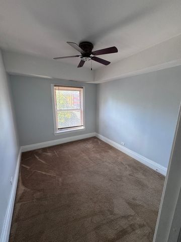 4358 W Washington Boulevard 204, Chicago, IL 60624