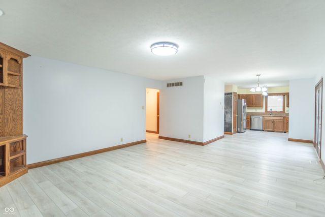 9233 Champton Drive, Indianapolis, IN 46256