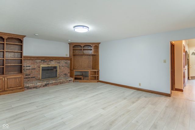 9233 Champton Drive, Indianapolis, IN 46256