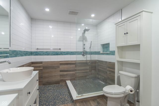 9233 Champton Drive, Indianapolis, IN 46256