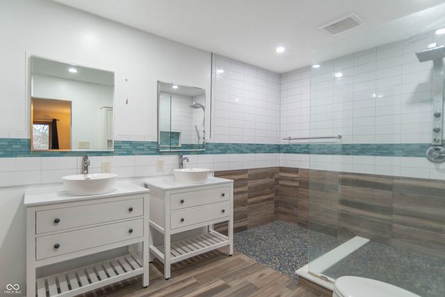 9233 Champton Drive, Indianapolis, IN 46256