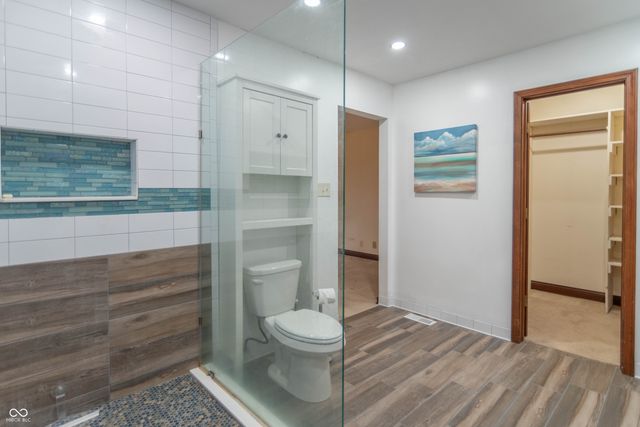 9233 Champton Drive, Indianapolis, IN 46256