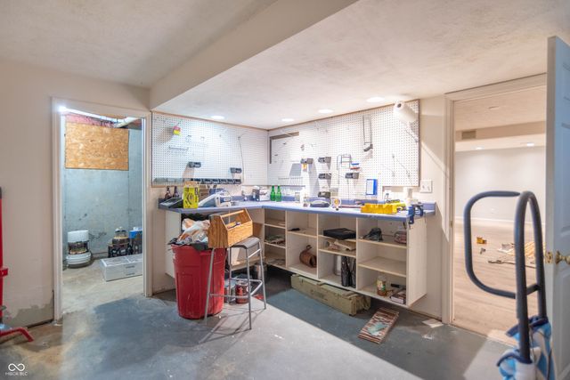 9233 Champton Drive, Indianapolis, IN 46256