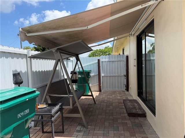 3502 Seminole AVE, Naples, FL 34112
