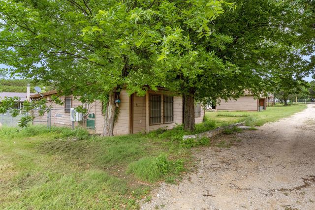 000 Linda Lee Crossing, Whitney, TX 76692