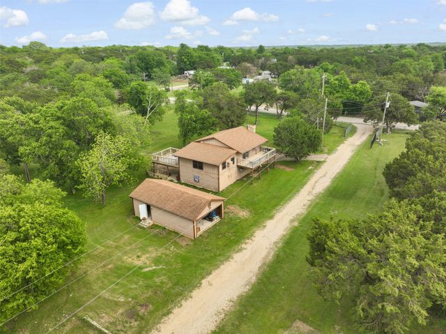 000 Linda Lee Crossing, Whitney, TX 76692