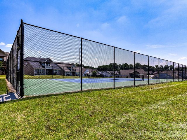 9528 Horsebit Lane, Concord, NC 28027