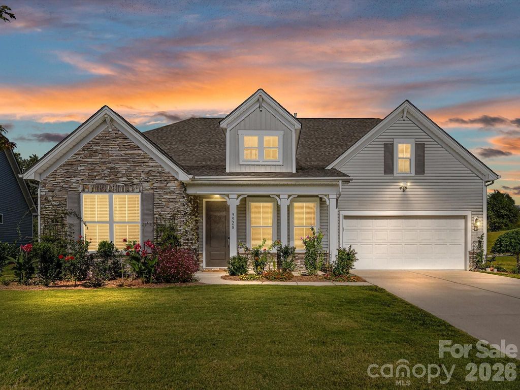 9528 Horsebit Lane, Concord, NC 28027