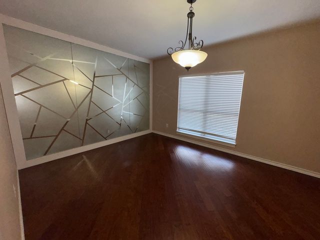 7324 Old Mill Run, Fort Worth, TX 76133