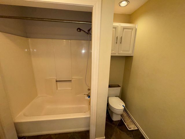 7324 Old Mill Run, Fort Worth, TX 76133