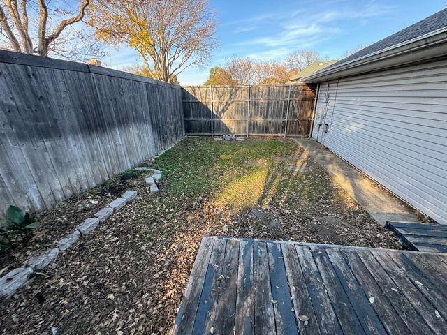 7324 Old Mill Run, Fort Worth, TX 76133