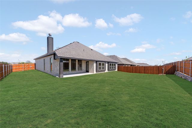 504 Red Maple Road, Waxahachie, TX 75165