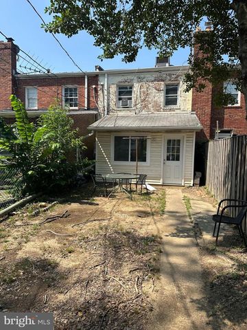 1049 N MONROE ST, Arlington, VA 22201