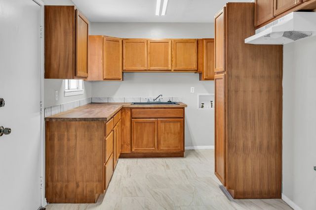 1213 Hickory Ave, Odessa, TX 79763