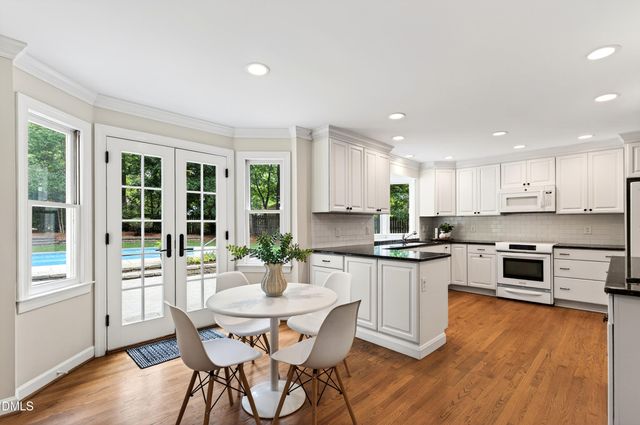 104 Larkwood Lane, Cary, NC 27518