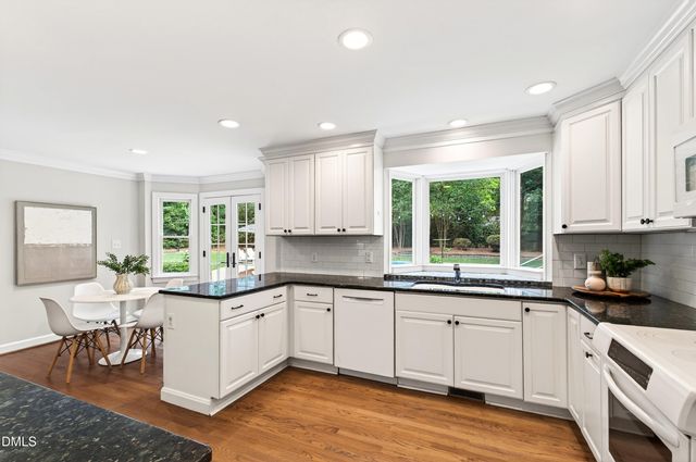 104 Larkwood Lane, Cary, NC 27518