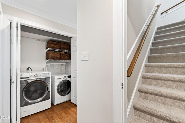 104 Larkwood Lane, Cary, NC 27518