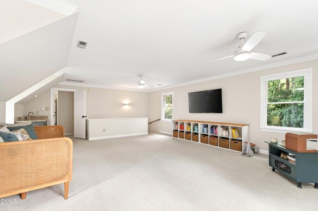 104 Larkwood Lane, Cary, NC 27518