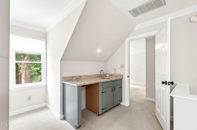 104 Larkwood Lane, Cary, NC 27518