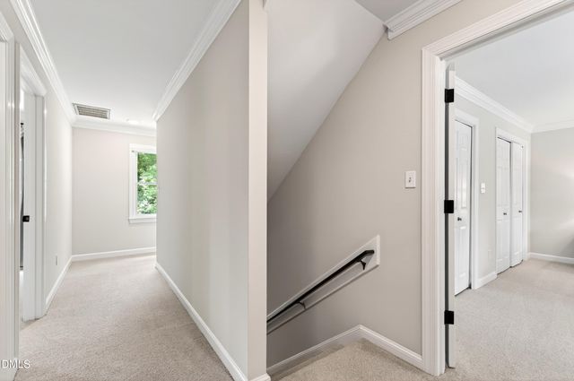 104 Larkwood Lane, Cary, NC 27518