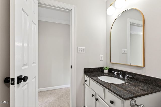 104 Larkwood Lane, Cary, NC 27518
