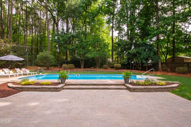 104 Larkwood Lane, Cary, NC 27518