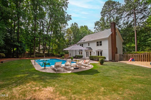 104 Larkwood Lane, Cary, NC 27518