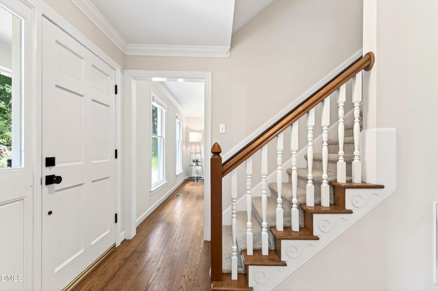 104 Larkwood Lane, Cary, NC 27518