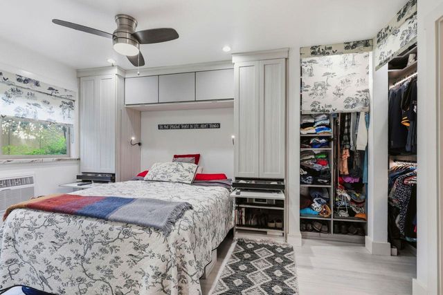 324 Catalpa Street 111, San Mateo, CA 94401