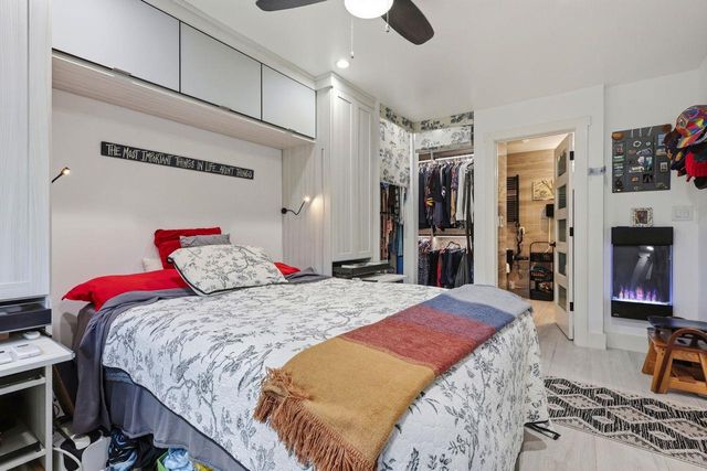 324 Catalpa Street 111, San Mateo, CA 94401