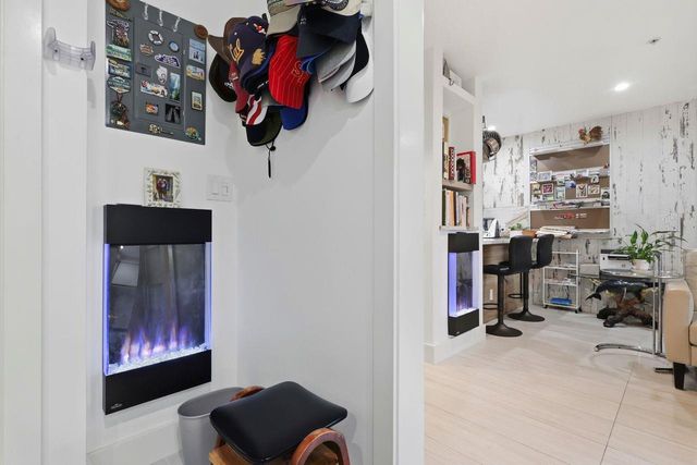 324 Catalpa Street 111, San Mateo, CA 94401