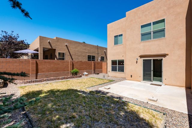 5035 Costa Maresme Drive NW, Albuquerque, NM 87120