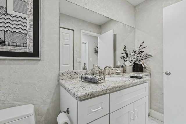 415 SAILBOAT Circle, Weston, FL 33326