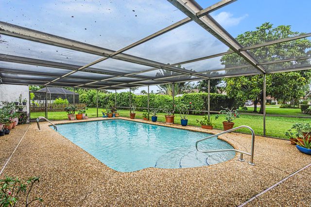 415 SAILBOAT Circle, Weston, FL 33326