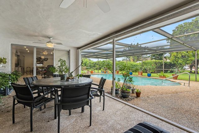 415 SAILBOAT Circle, Weston, FL 33326
