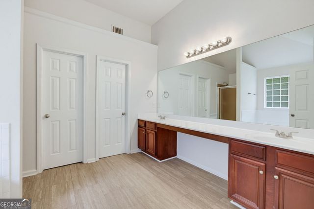 6260 Selborn Drive SW, South Fulton, GA 30331