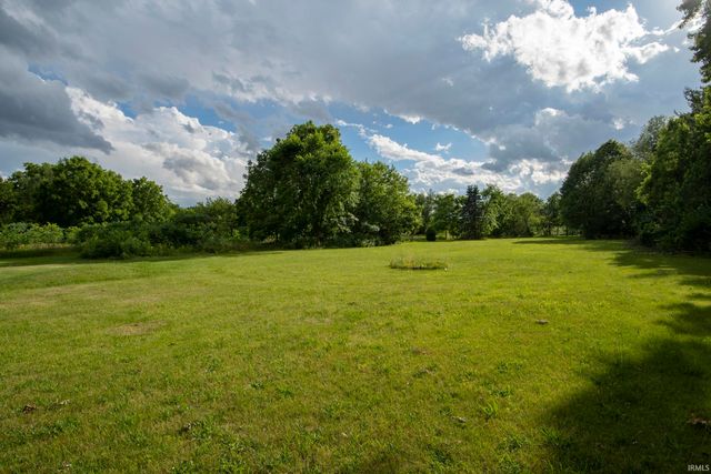 2805 Pleasant Plain Avenue, Elkhart, IN 46517