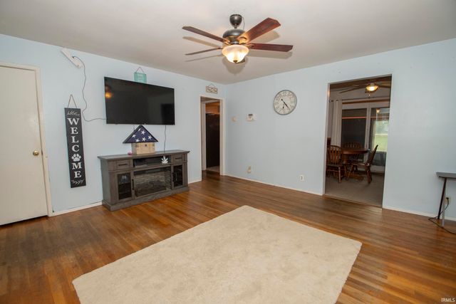 2805 Pleasant Plain Avenue, Elkhart, IN 46517