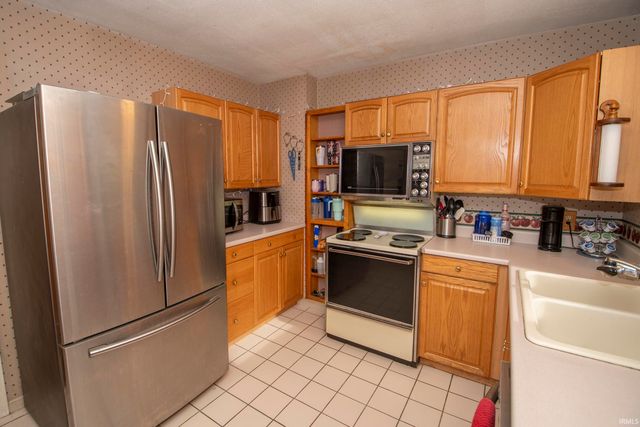 2805 Pleasant Plain Avenue, Elkhart, IN 46517