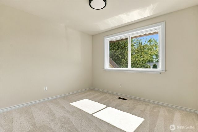 13109 NE 137th Place, Kirkland, WA 98034