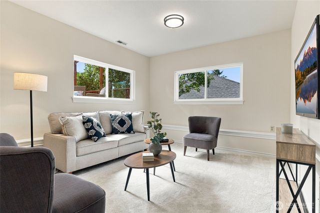 13109 NE 137th Place, Kirkland, WA 98034