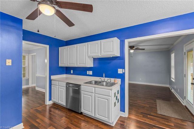 1760 Spring Path Trail, Clemmons, NC 27012