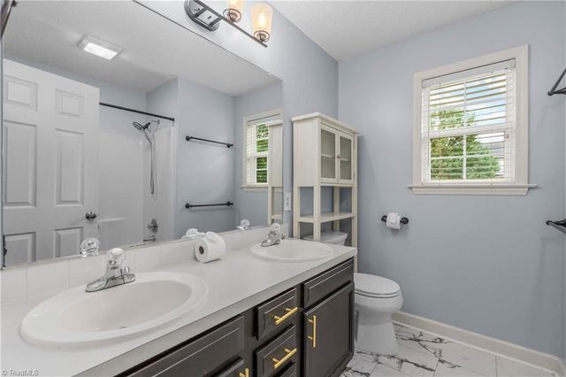 1760 Spring Path Trail, Clemmons, NC 27012