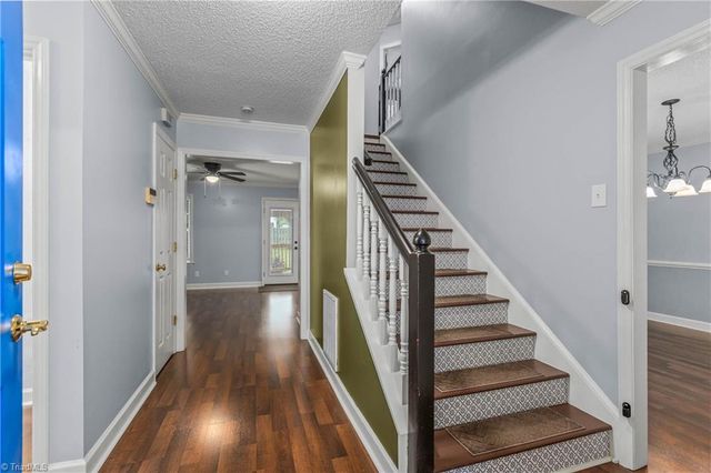 1760 Spring Path Trail, Clemmons, NC 27012