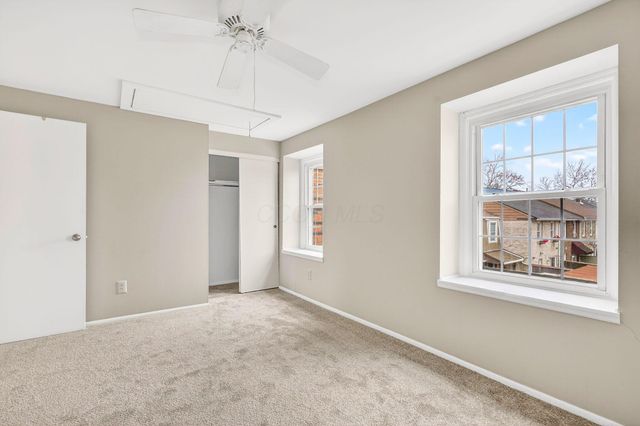 1056 Hardesty Place, Columbus, OH 43204